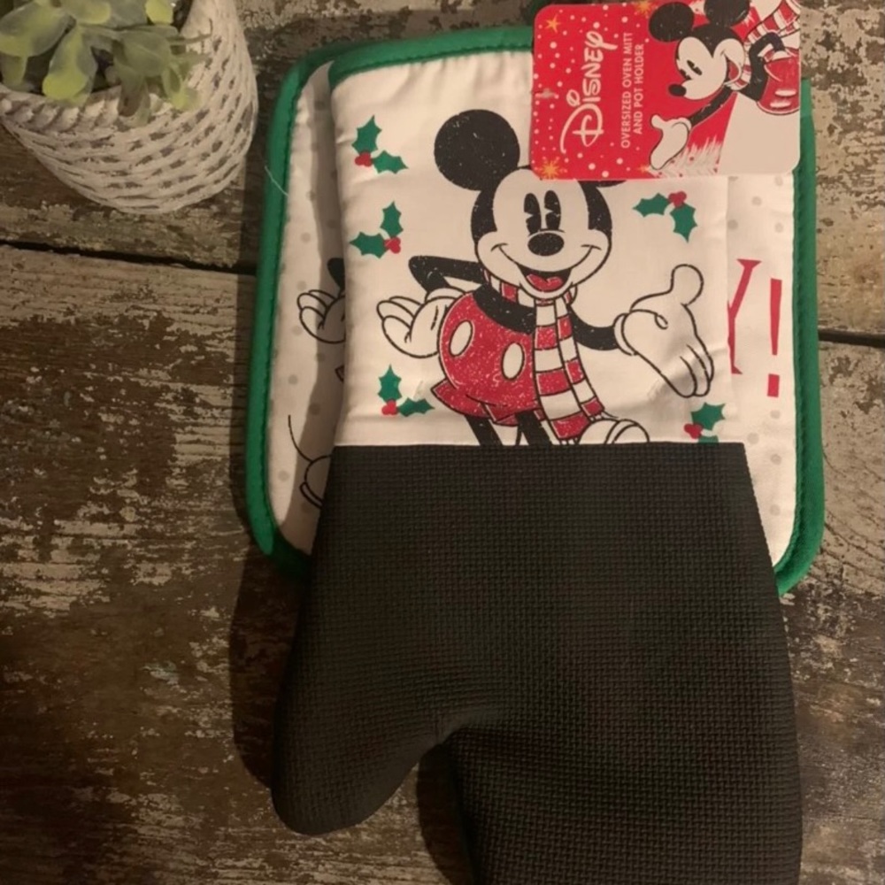 Disney Mickey Mouse Joy pot holders Christmas new